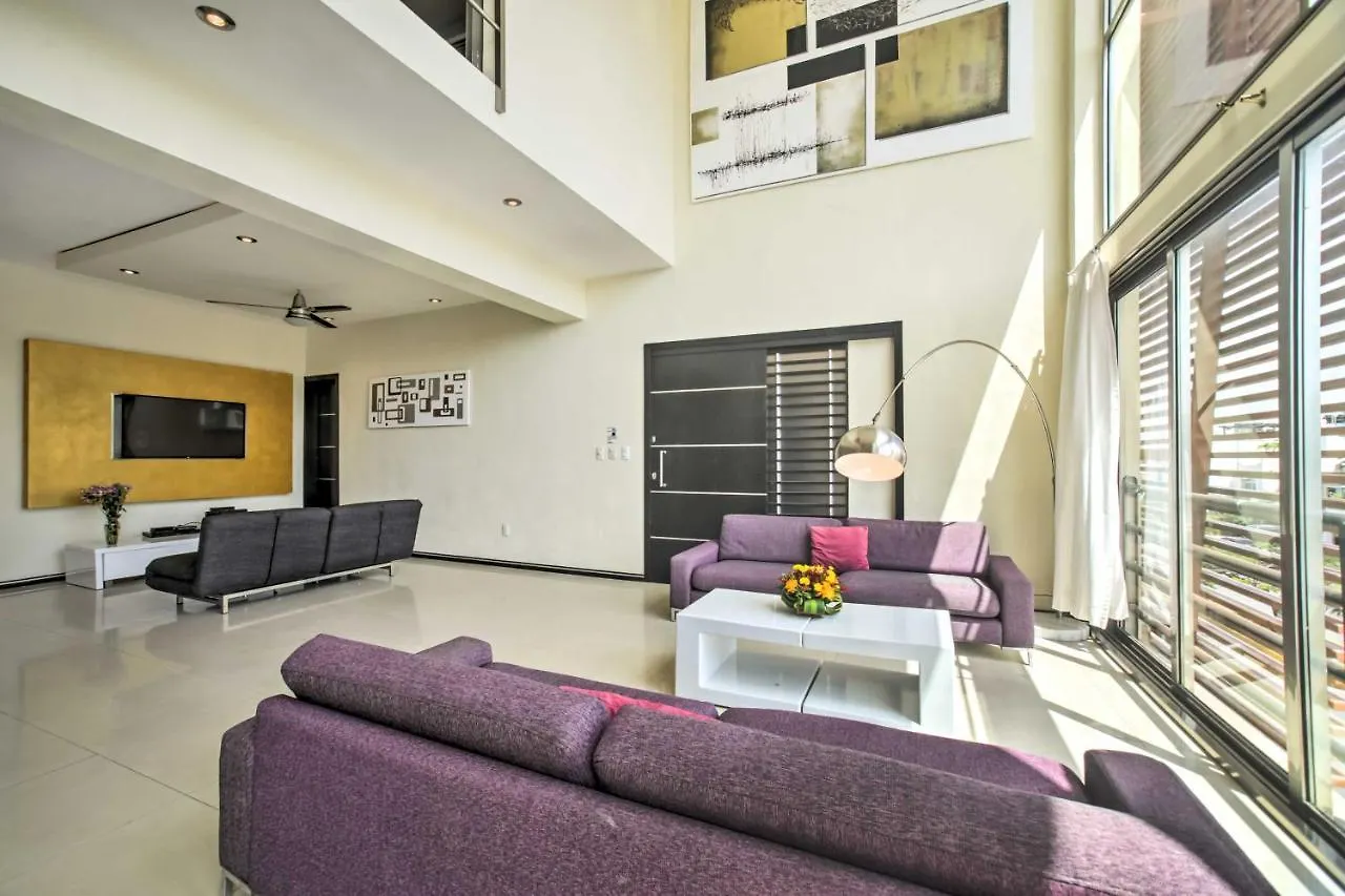Apartment Luxury Penthouse With Rooftop Pool - Walk To Beach! Playa del Carmen
