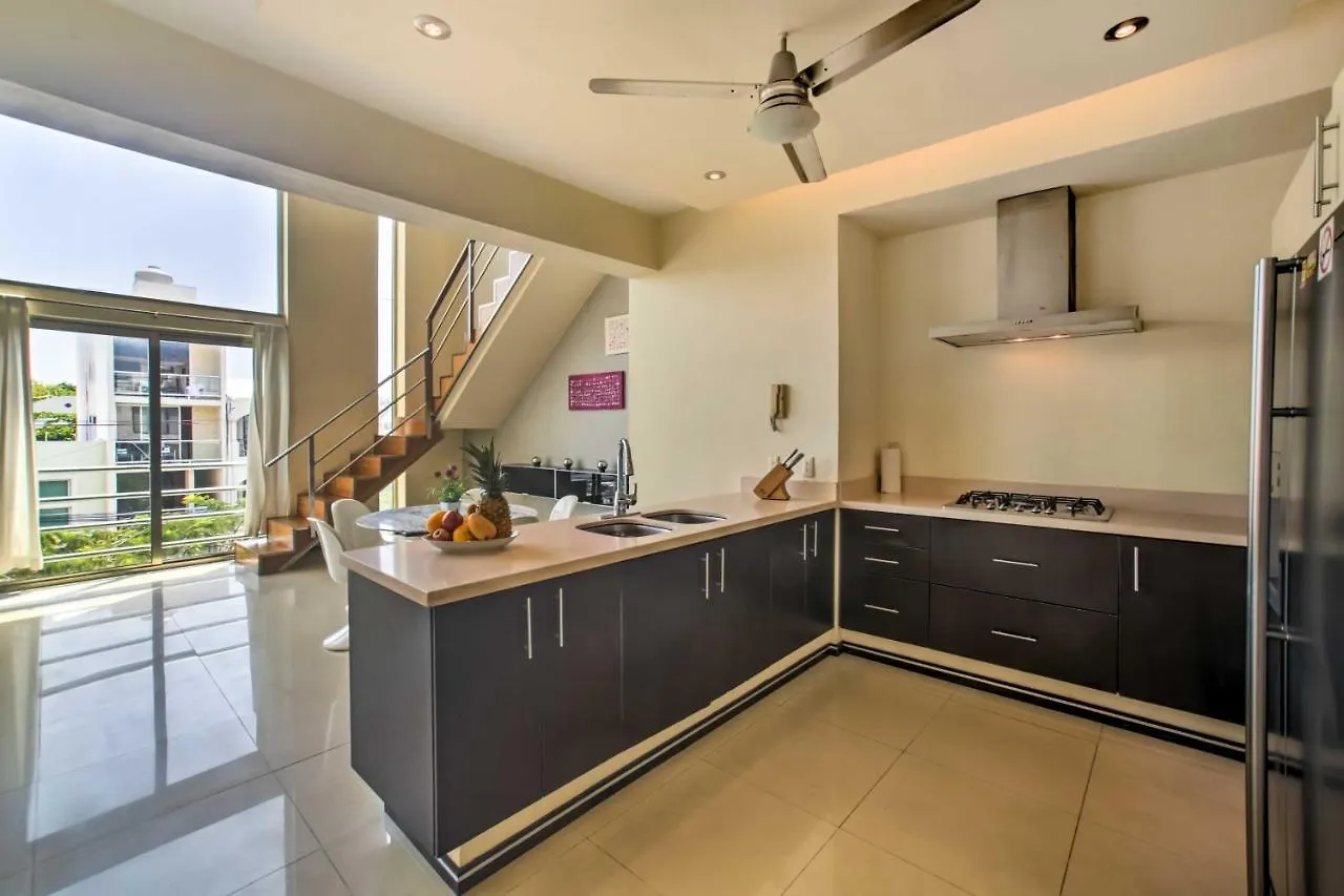 Apartment Luxury Penthouse With Rooftop Pool - Walk To Beach! Playa del Carmen